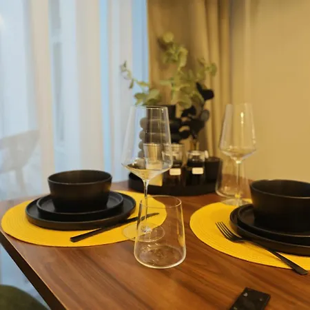 Apartment Homely